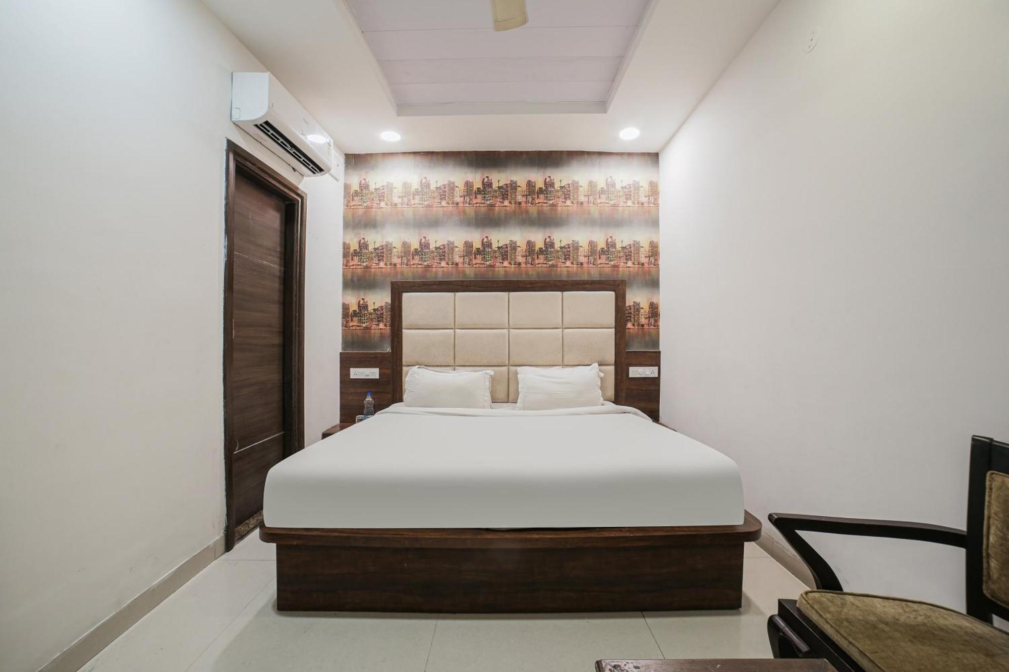 Hotel Townhouse Hollywood Heights Amritsar Exterior foto