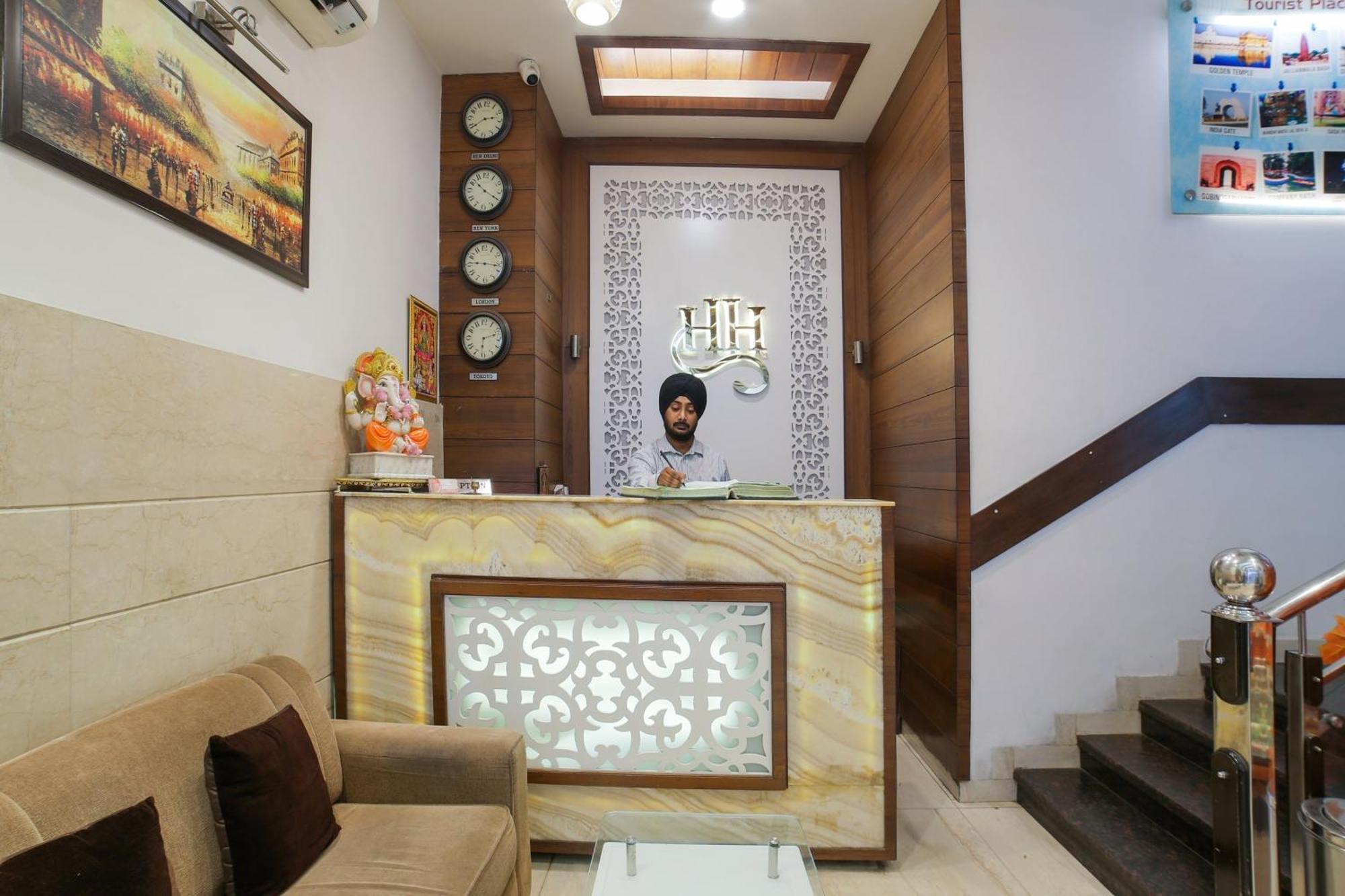 Hotel Townhouse Hollywood Heights Amritsar Exterior foto
