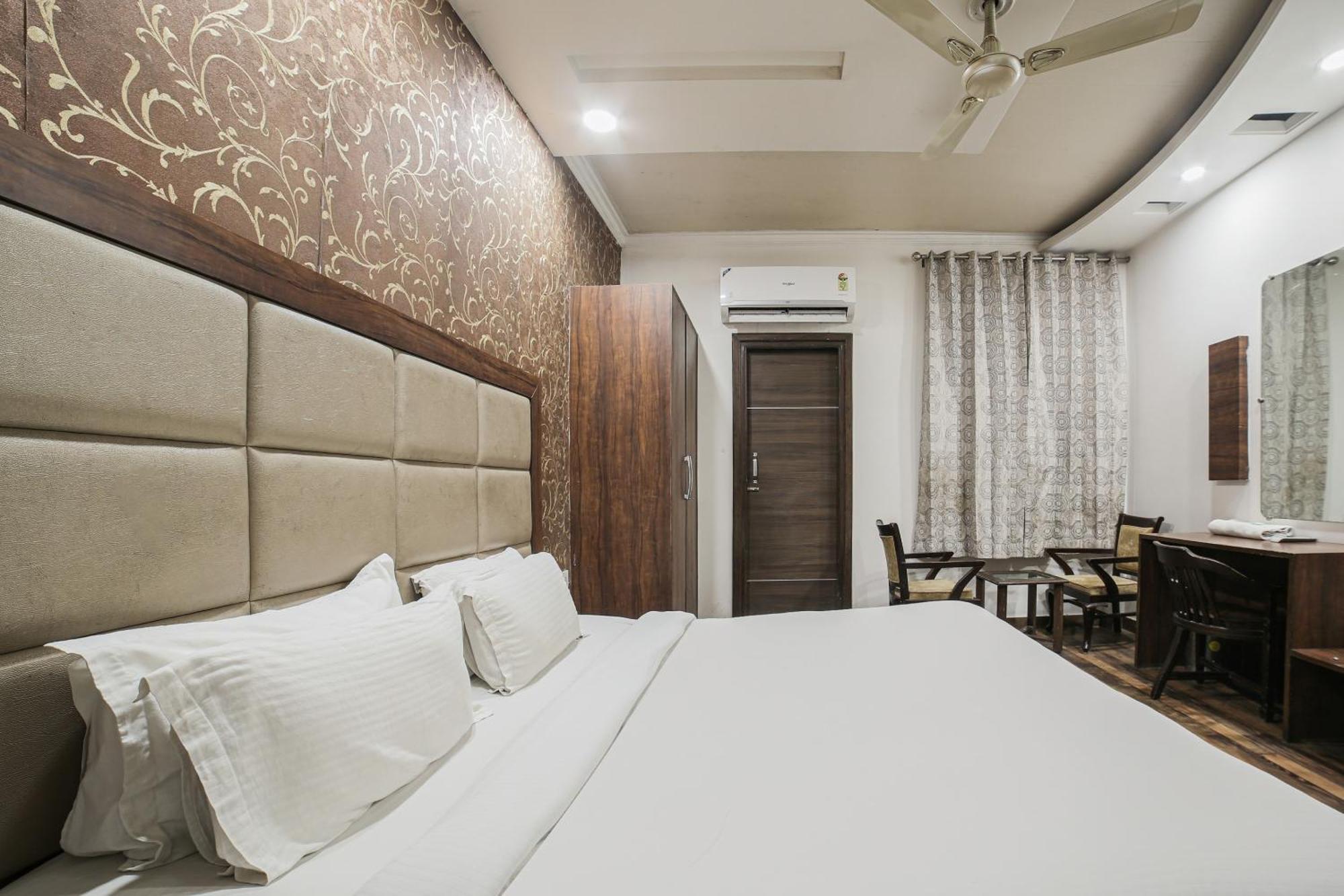 Hotel Townhouse Hollywood Heights Amritsar Exterior foto