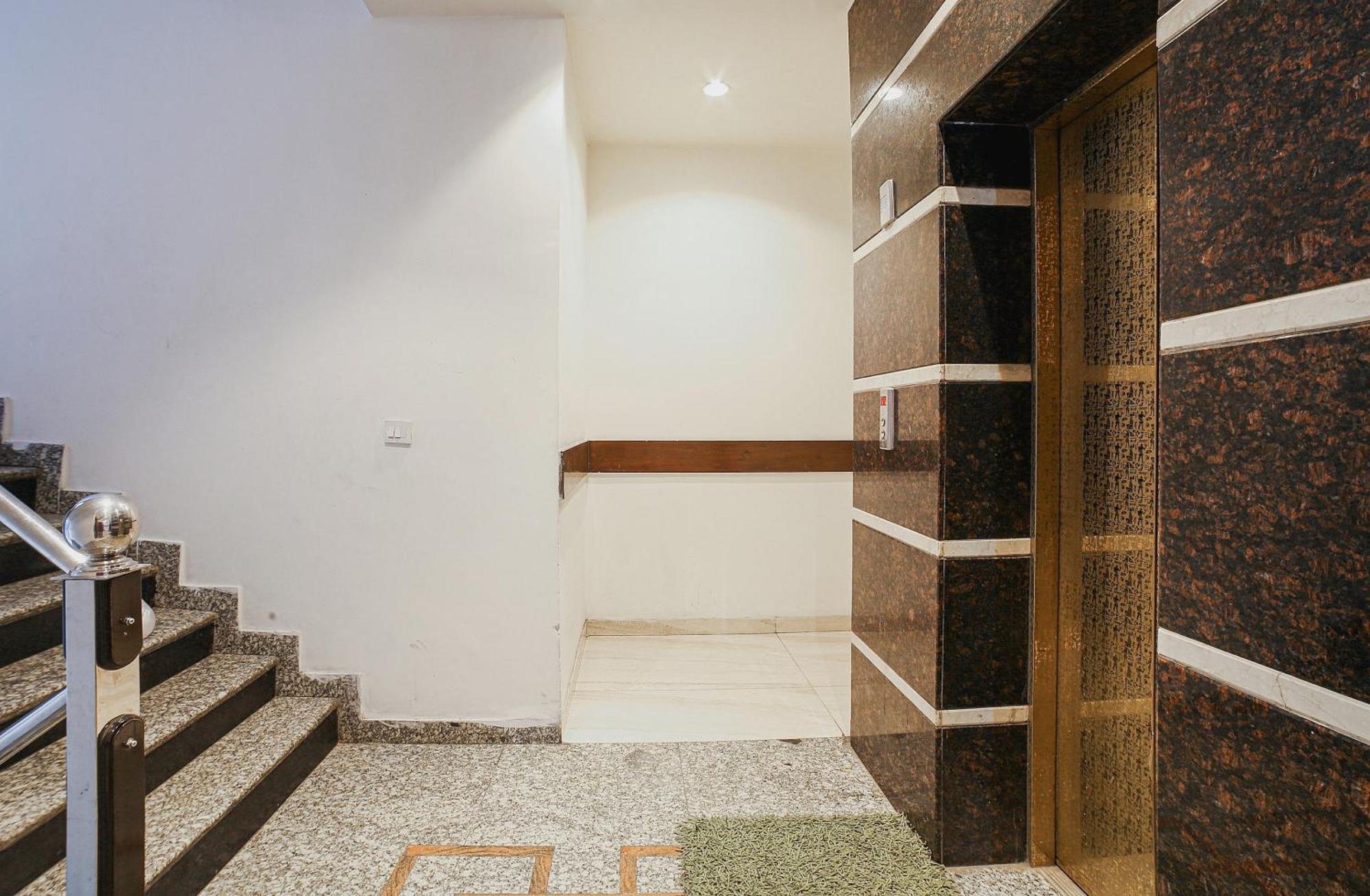 Hotel Townhouse Hollywood Heights Amritsar Exterior foto